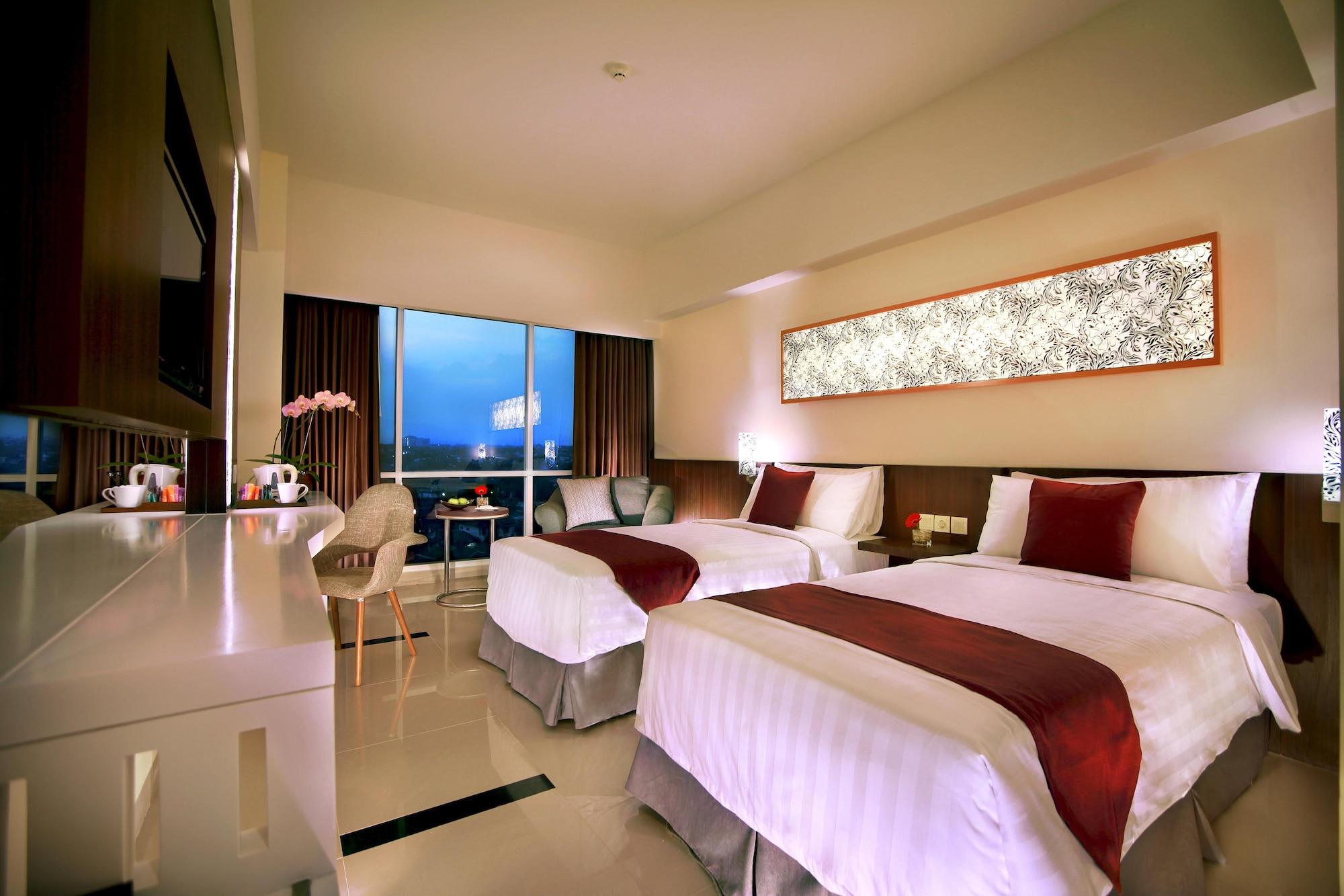 Atria Hotel Malang Exterior foto