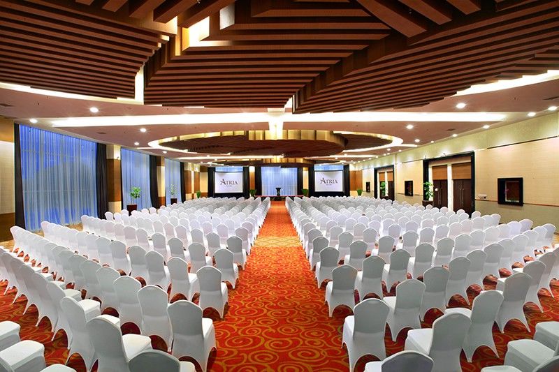 Atria Hotel Malang Exterior foto