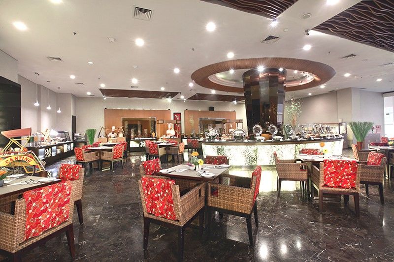 Atria Hotel Malang Exterior foto
